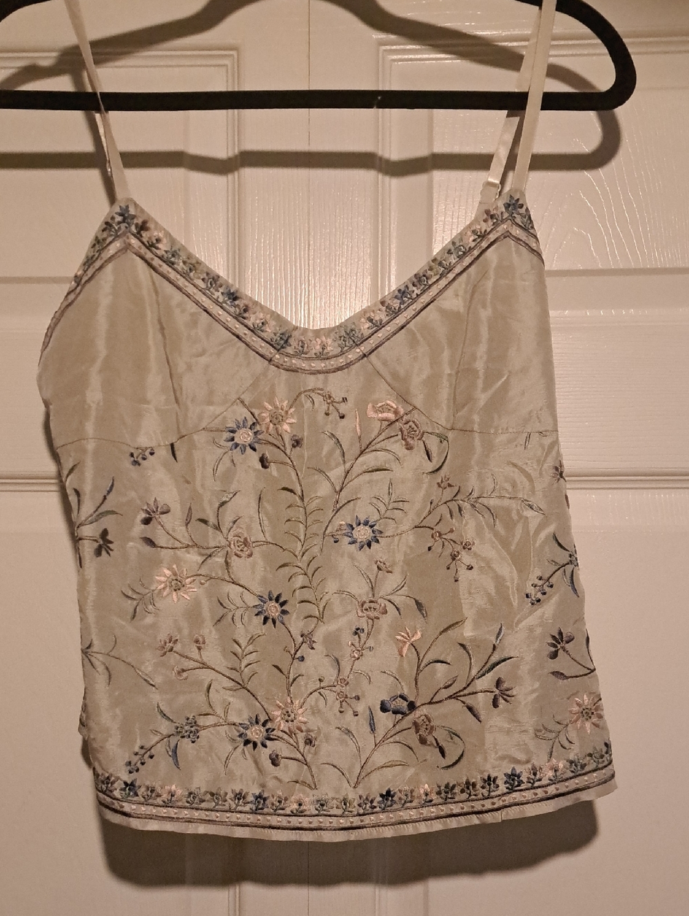 🔅DKNY Cream Embroidered Floral Silk Camisole with Blue & Blush Accents